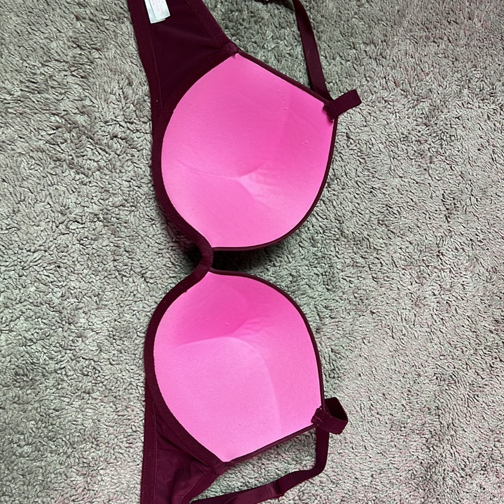 PINK bra - Picture 8 of 8